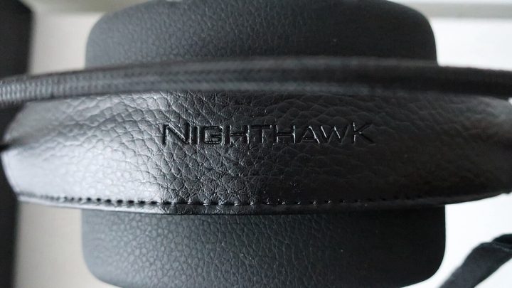 Open-Back vs Closed-Back Headphones: Choosing by Room and Neighbour